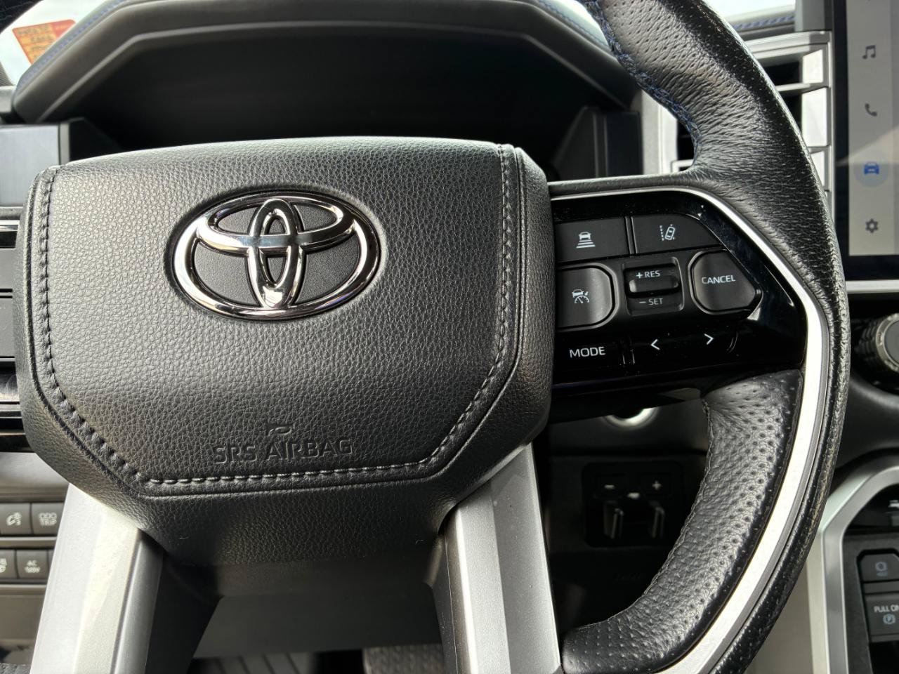 Used 2023 Toyota Tundra Platinum AWD/4WD image 28
