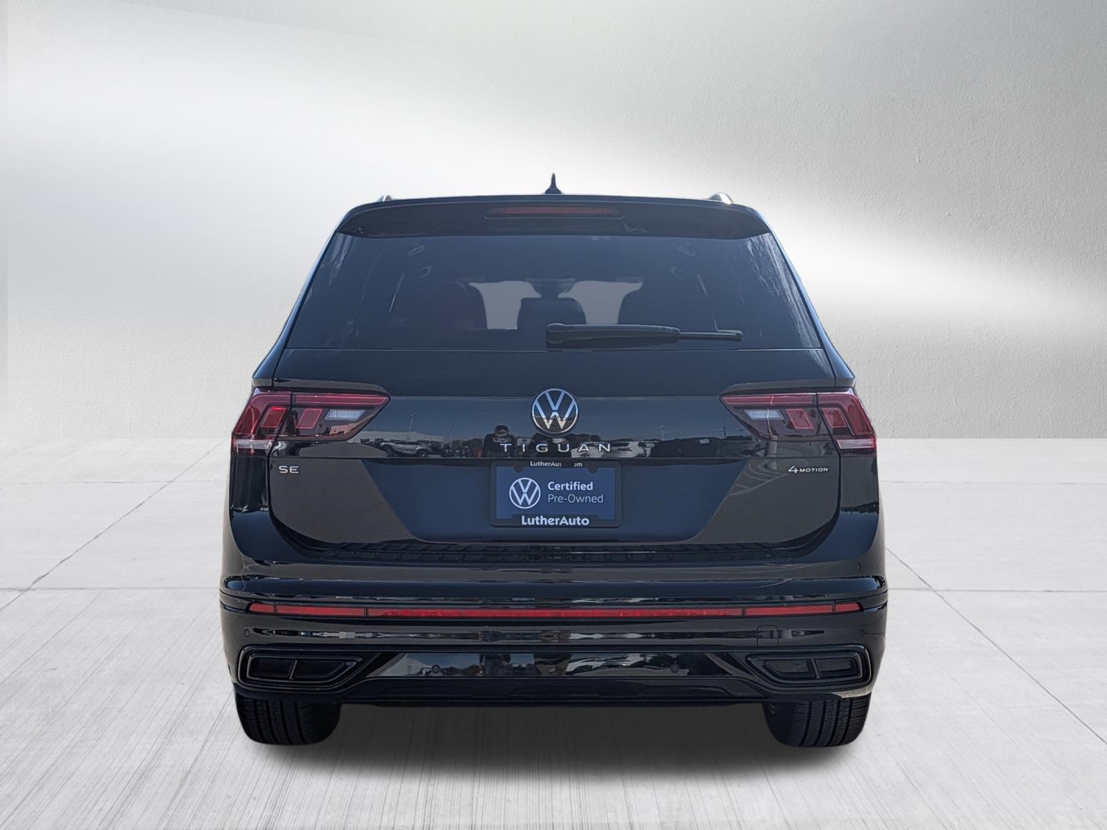 Certified 2024 Volkswagen Tiguan SE R-Line w/ MDO Package, Two-Row AWD/4WD image 6