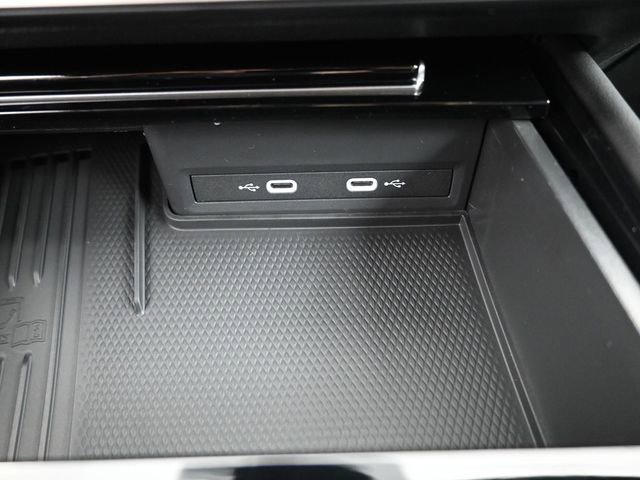 New 2026 Volkswagen Atlas Cross Sport SE image 9