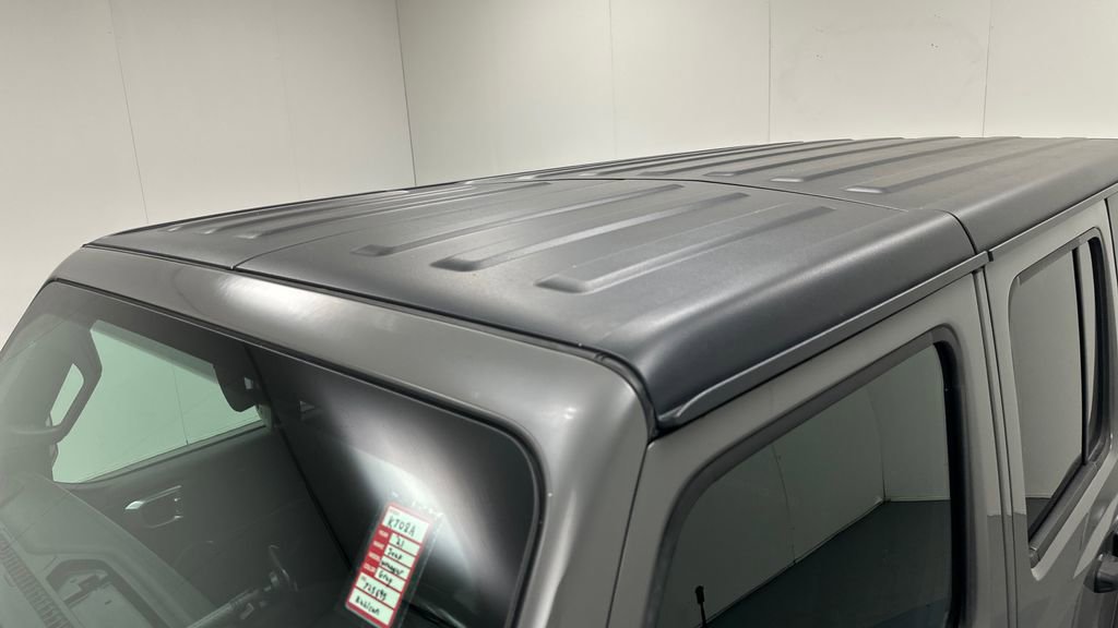 Used 2021 Jeep Wrangler Unlimited Rubicon image 12