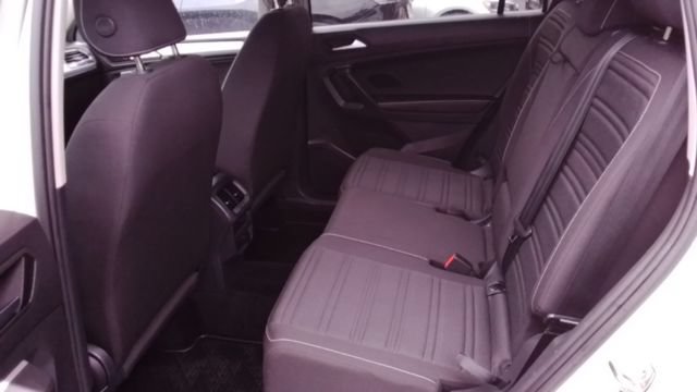 Used 2023 Volkswagen Tiguan S AWD/4WD image 14