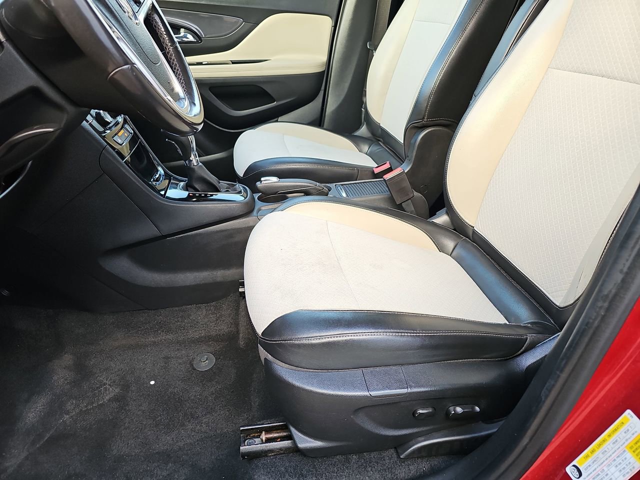 Used 2018 Buick Encore Preferred image 19