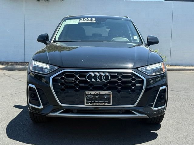 Used 2023 Audi Q5 2.0T Premium Plus w/ Premium Plus Package AWD/4WD image 3