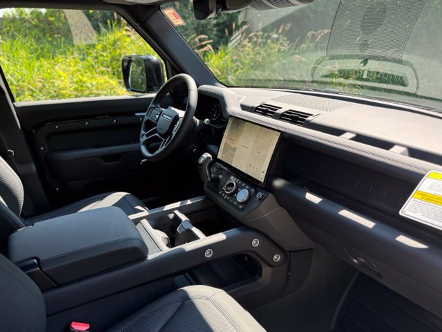 New 2026 Land Rover Defender 110 S AWD/4WD image 19