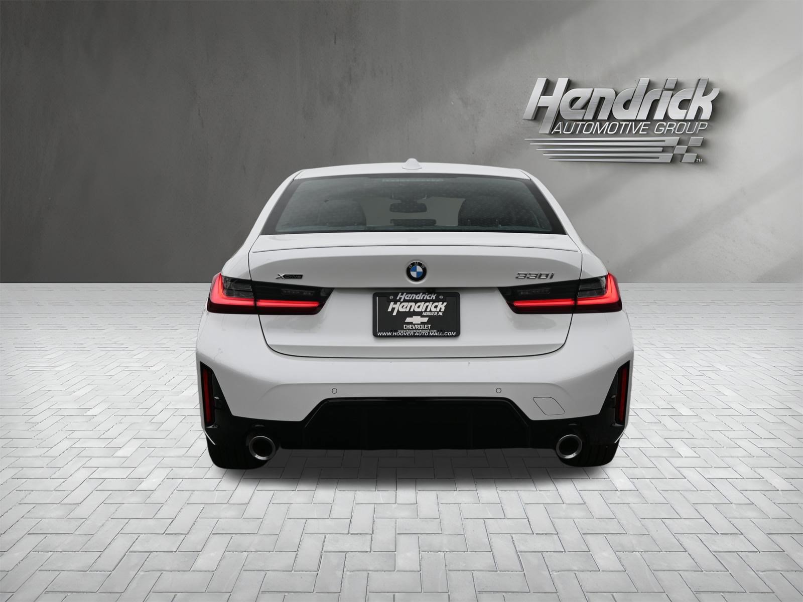 Used 2026 BMW 330i xDrive Sedan w/ M Sport Package AWD/4WD image 9