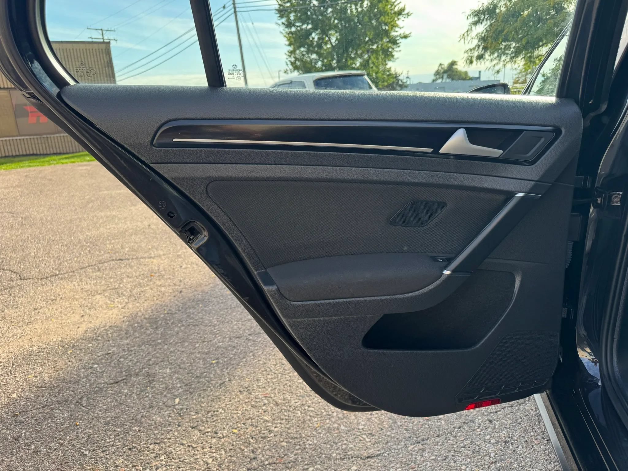 Used 2016 Volkswagen GTI S FWD image 38
