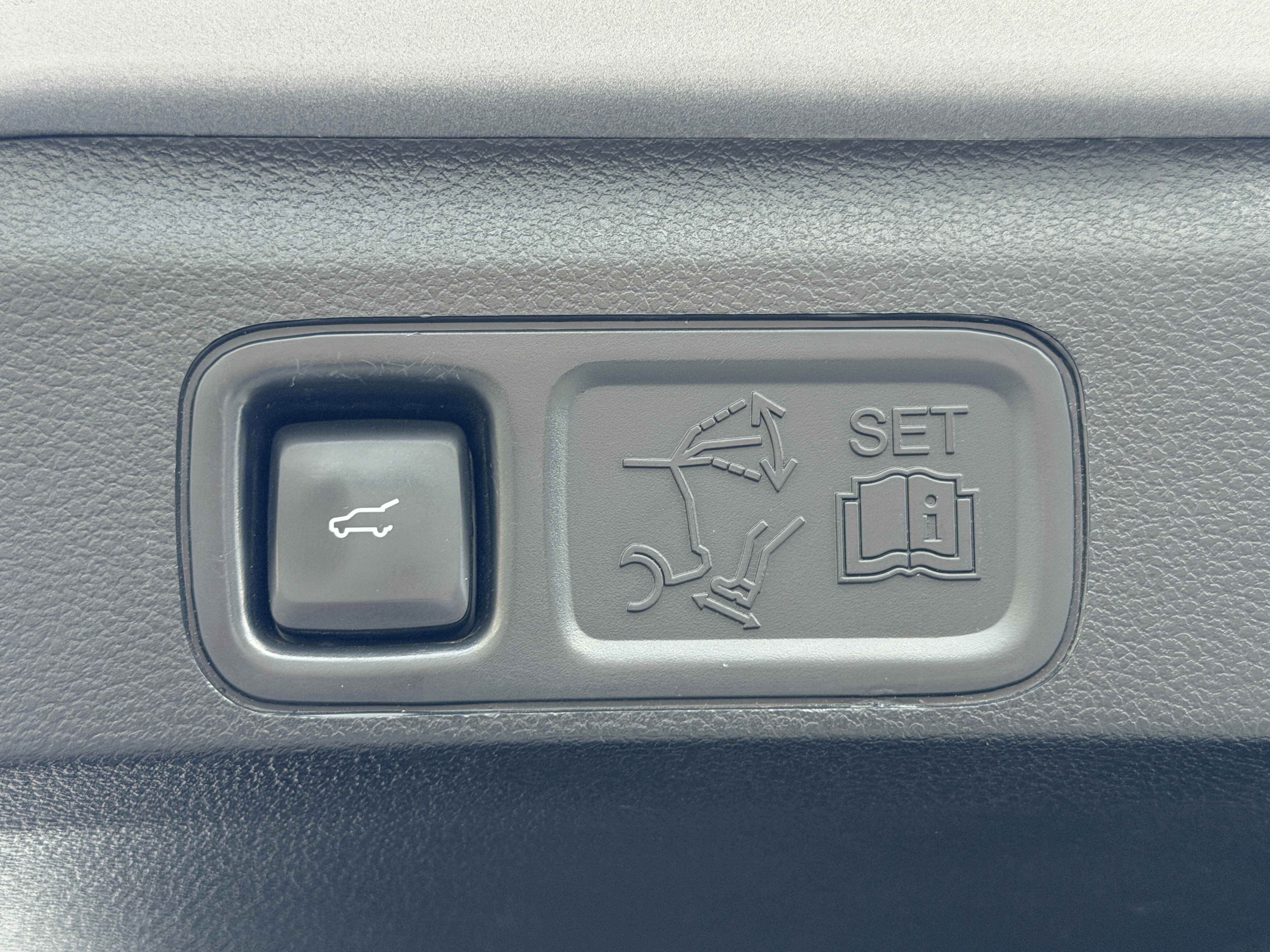 Certified 2021 Ford Expedition XLT AWD/4WD image 11