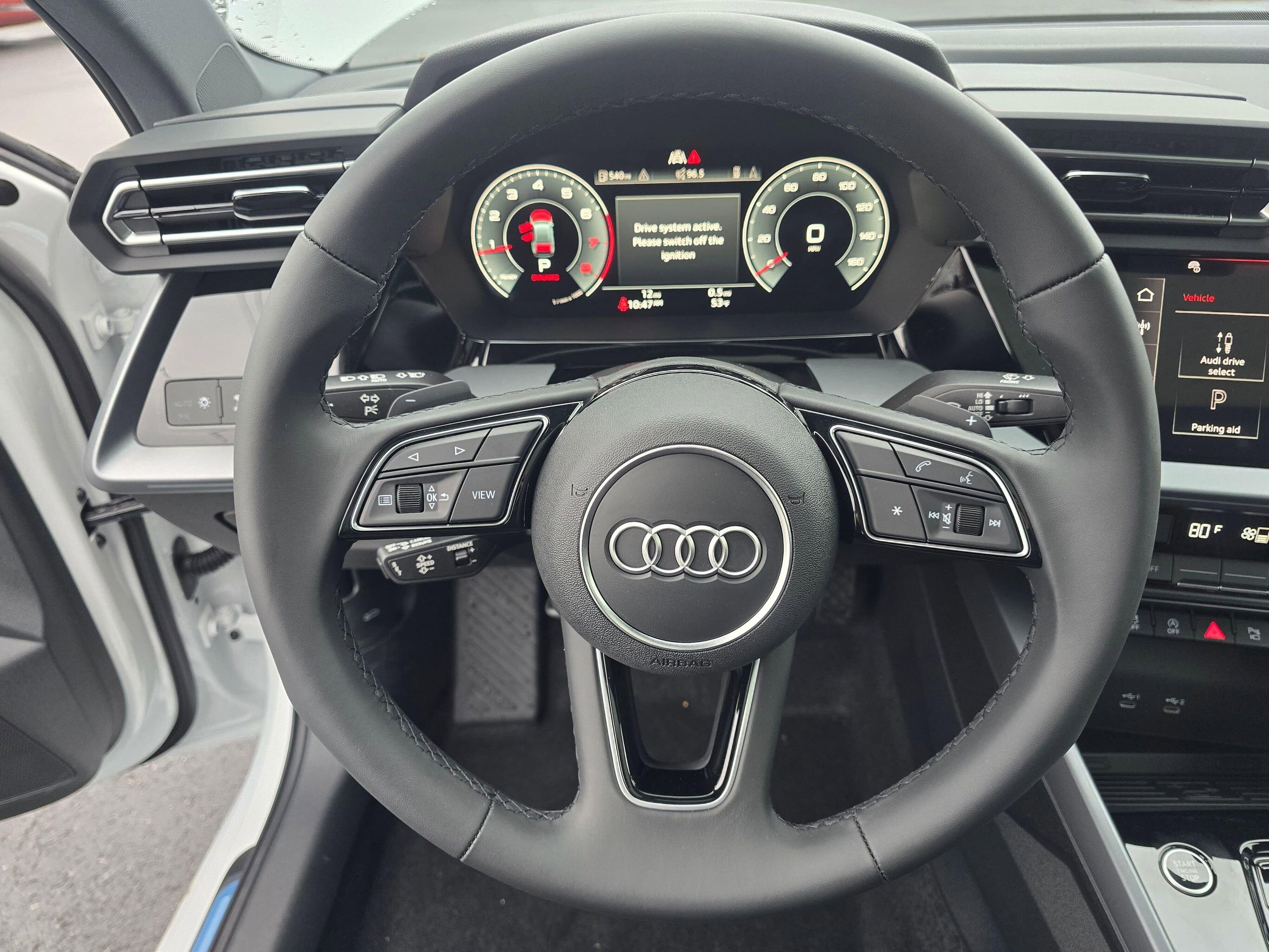 Used 2023 Audi Q4 e-tron Premium Plus RWD image 13