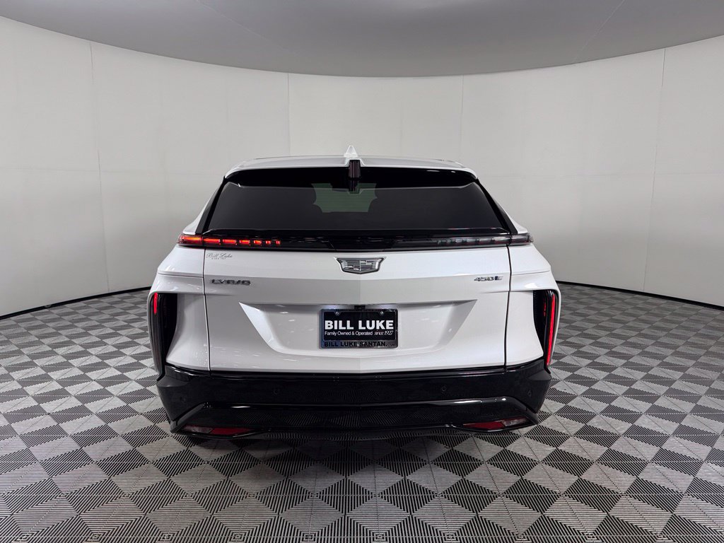 Used 2024 Cadillac Lyriq Sport RWD image 8