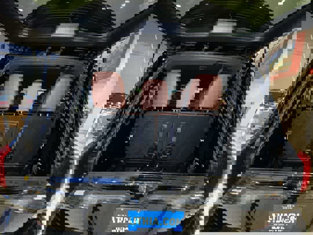 Used 2019 Toyota Land Cruiser image 26