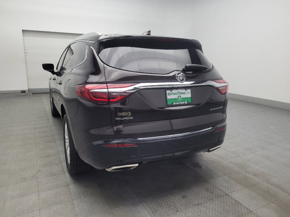 Used 2018 Buick Enclave Premium w/ Experience Buick Package FWD image 5