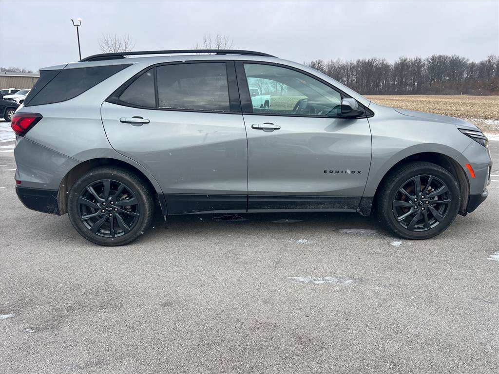 Used 2023 Chevrolet Equinox RS image 7