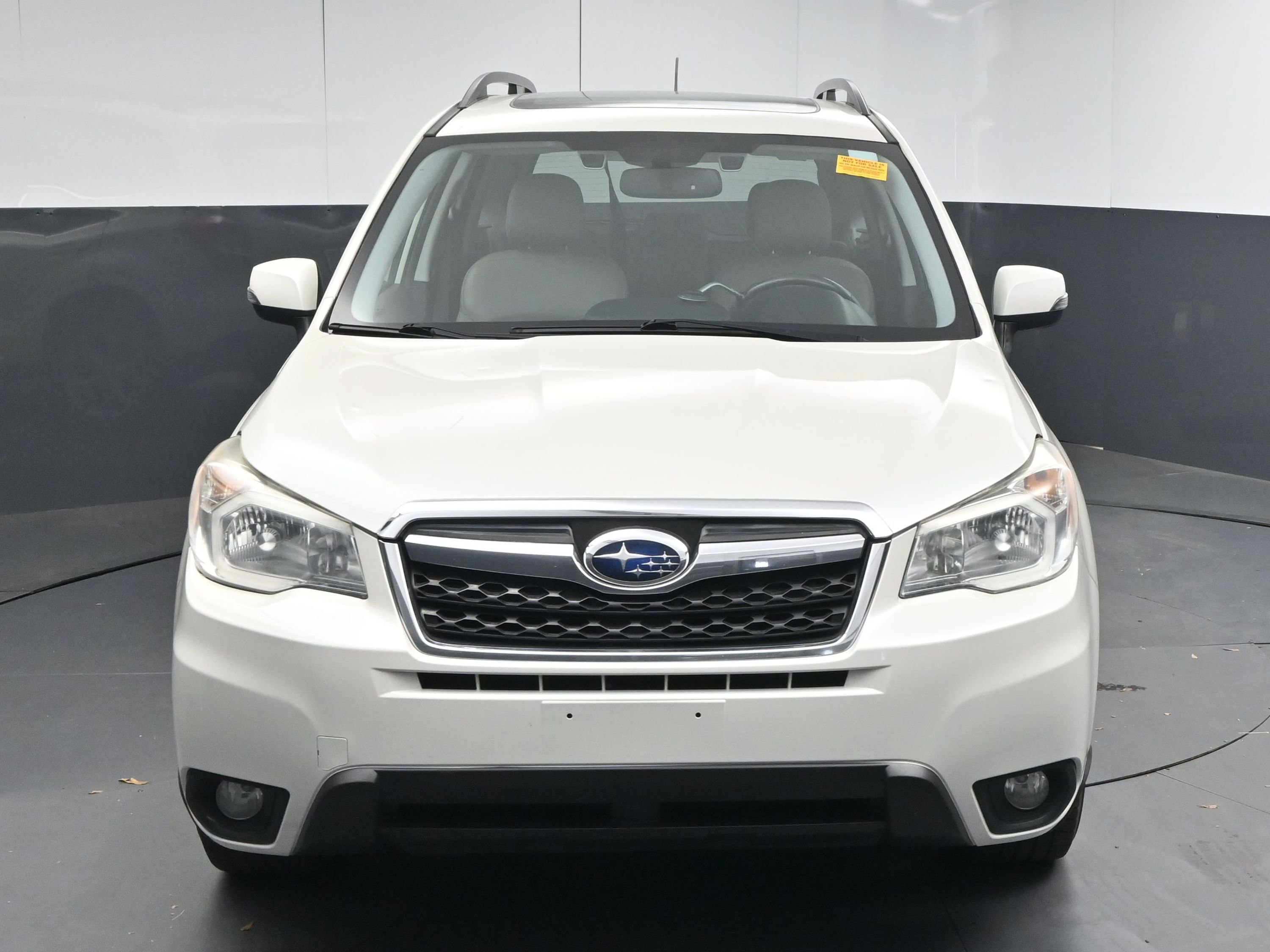 Used 2015 Subaru Forester 2.5i Touring w/ Eyesight & Navigation System image 2