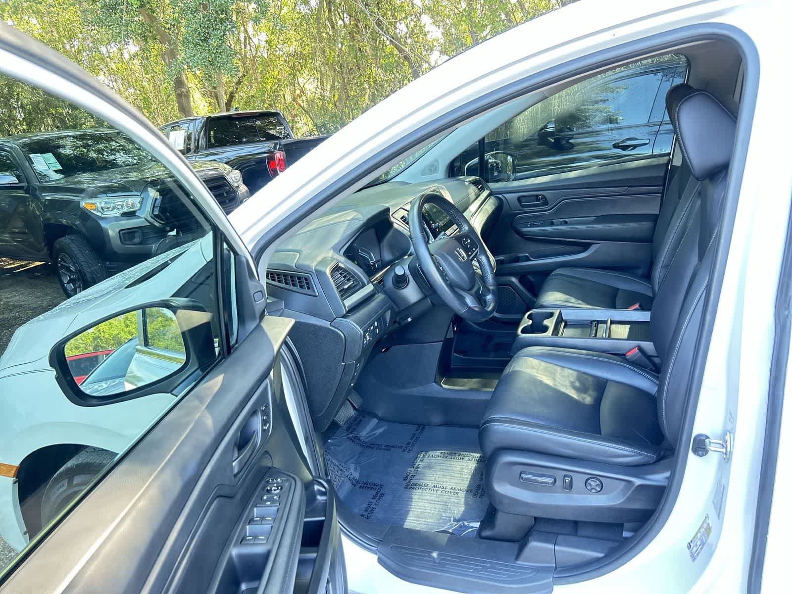 Certified 2024 Honda Odyssey EX-L image 10