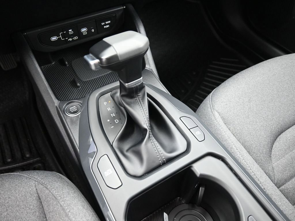 Used 2025 Kia K4 EX image 30