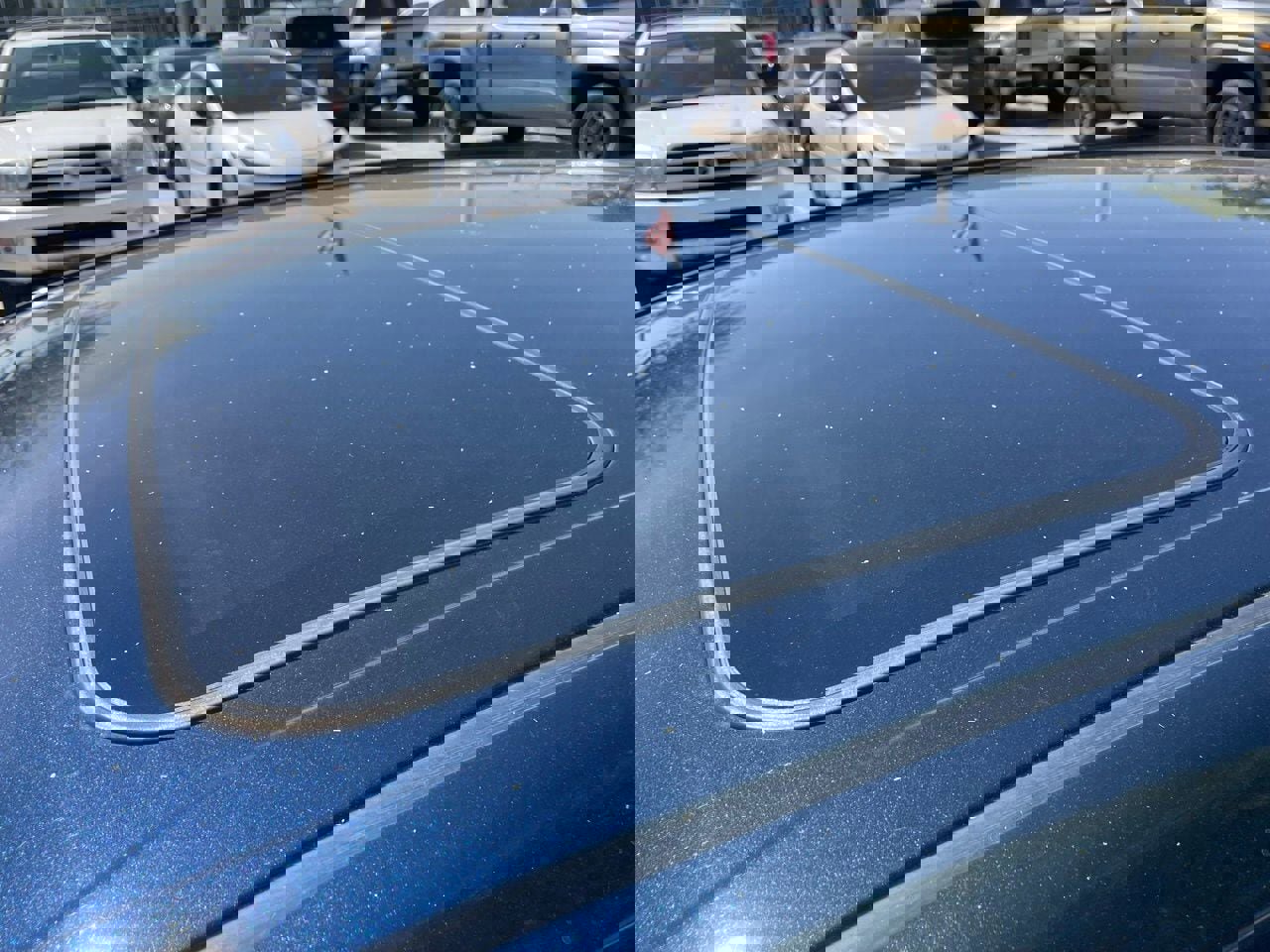 Used 2021 Toyota Camry SE w/ Convenience Package image 5