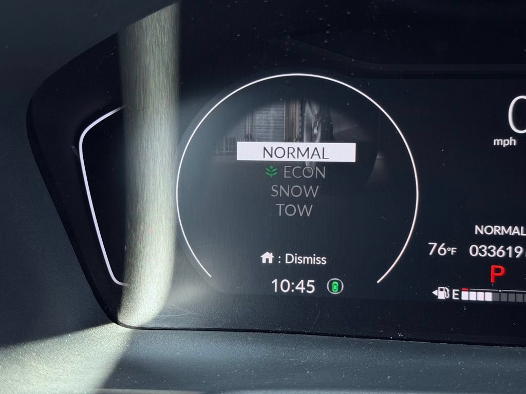 Used 2023 Honda Pilot LX image 34