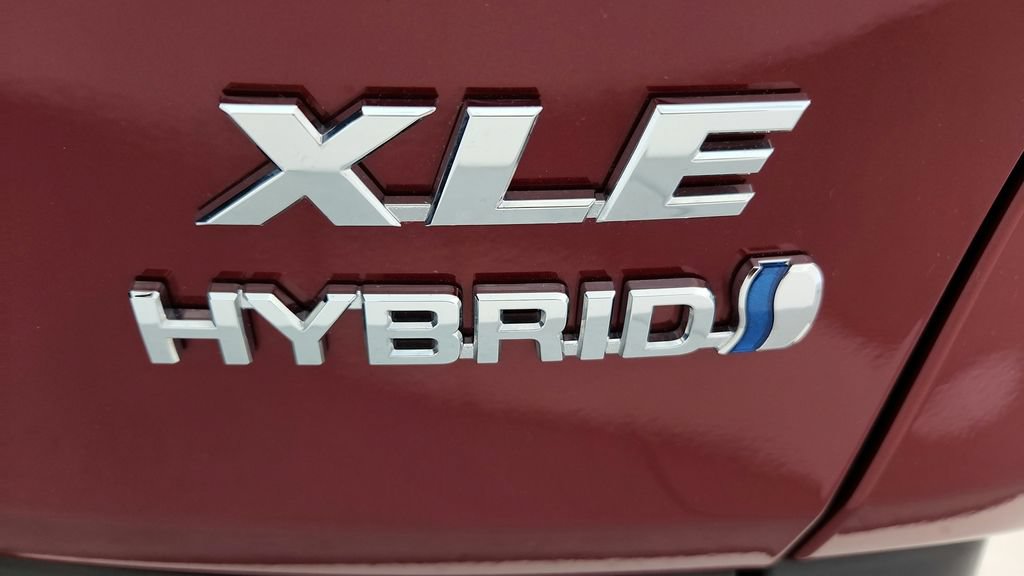 Certified 2024 Toyota RAV4 XLE w/ Convenience Package AWD/4WD image 14