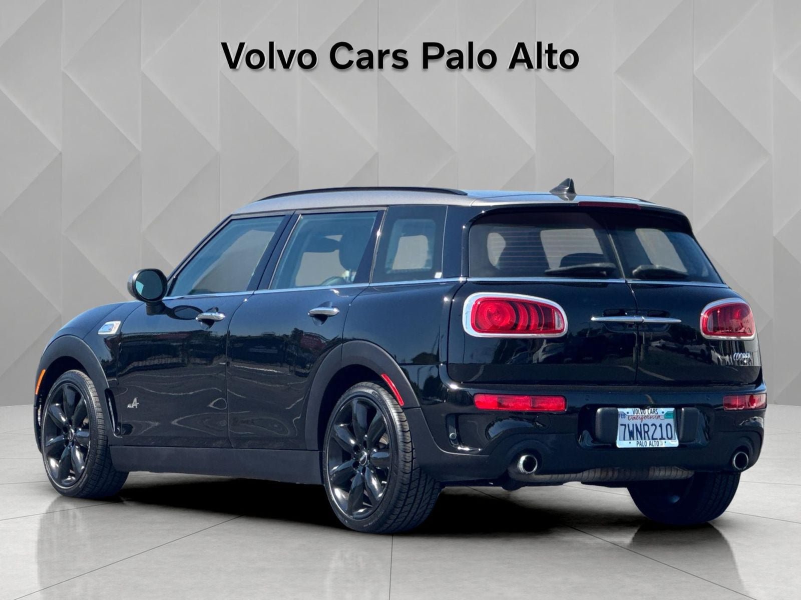 Used 2017 MINI Cooper Clubman S AWD/4WD image 7