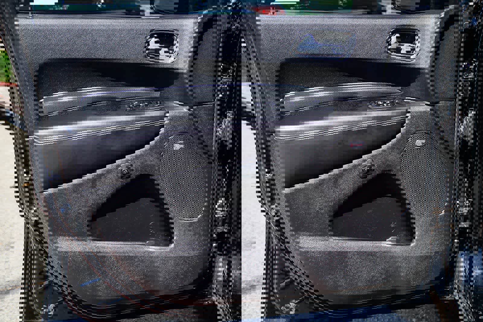 Used 2018 Dodge Durango SRT w/ Technology Group image 22