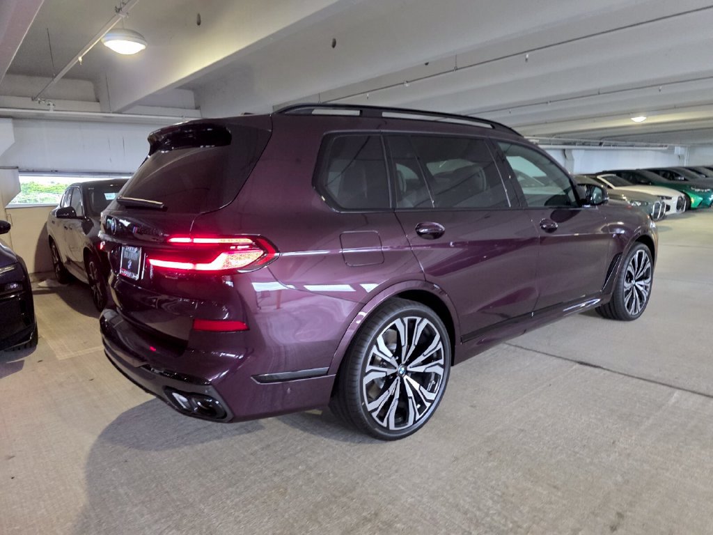 New 2027 BMW X7 M60i AWD/4WD image 4