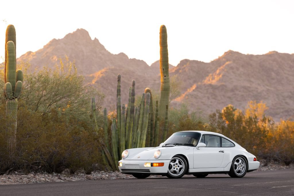 Used 1992 Porsche 911 Carrera RWD image 9
