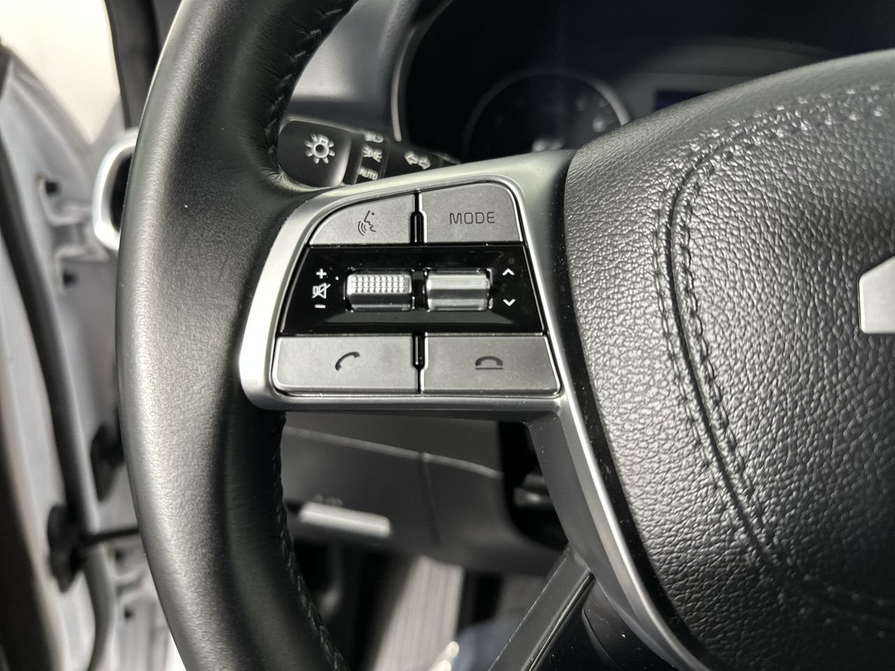 Certified 2022 Kia Telluride S FWD image 10