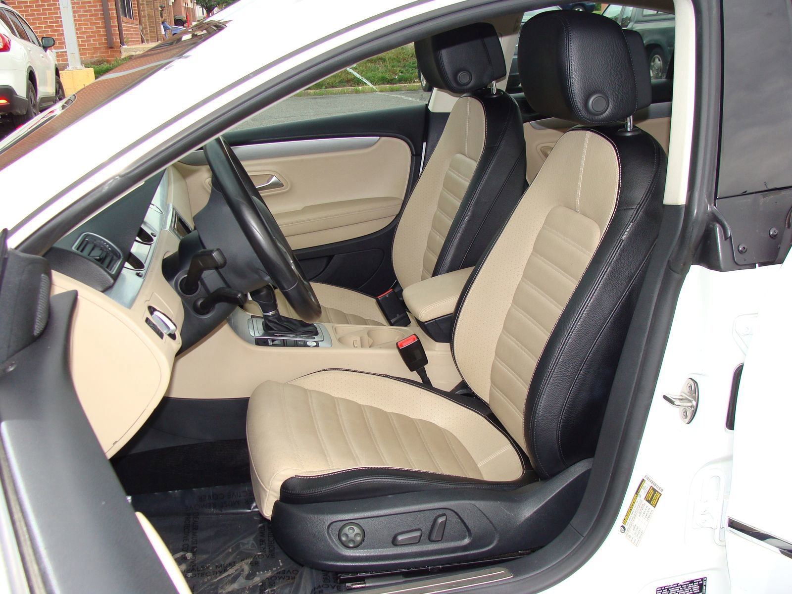 Used 2016 Volkswagen CC Sport FWD image 7
