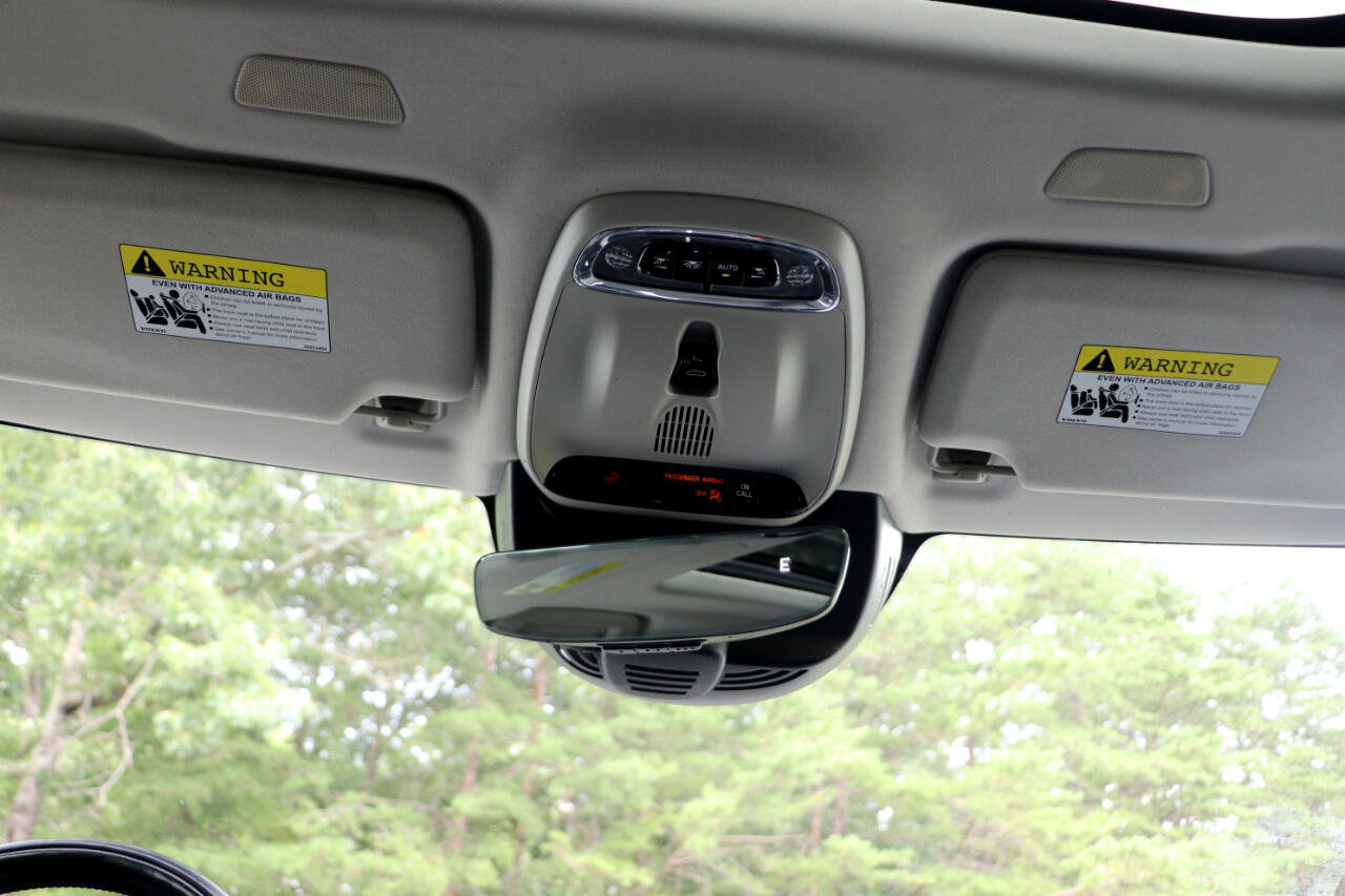 Used 2020 Volvo V90 T6 Cross Country image 27