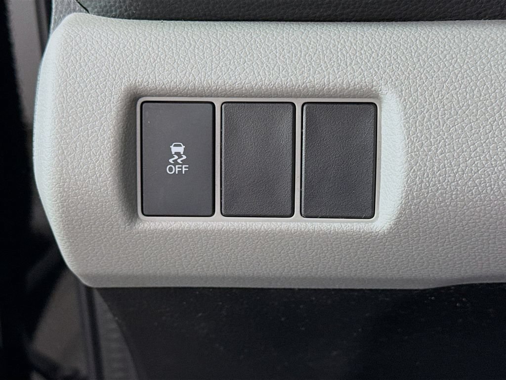 Certified 2023 Honda Pilot LX image 8
