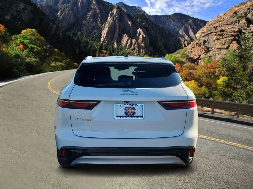 Used 2022 Jaguar F-PACE S image 4