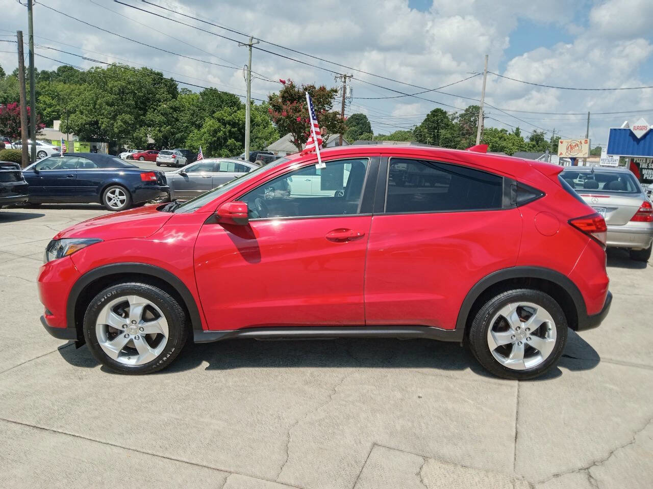 Used 2016 Honda HR-V EX image 3