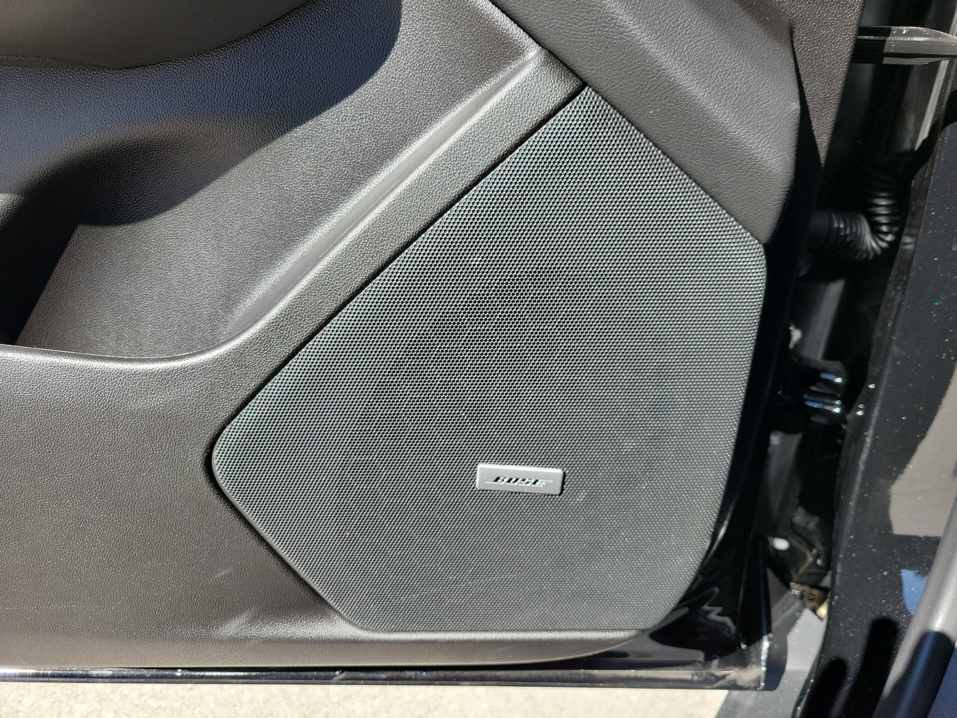 Certified 2023 Cadillac XT5 Premium Luxury w/ Platinum Package image 17