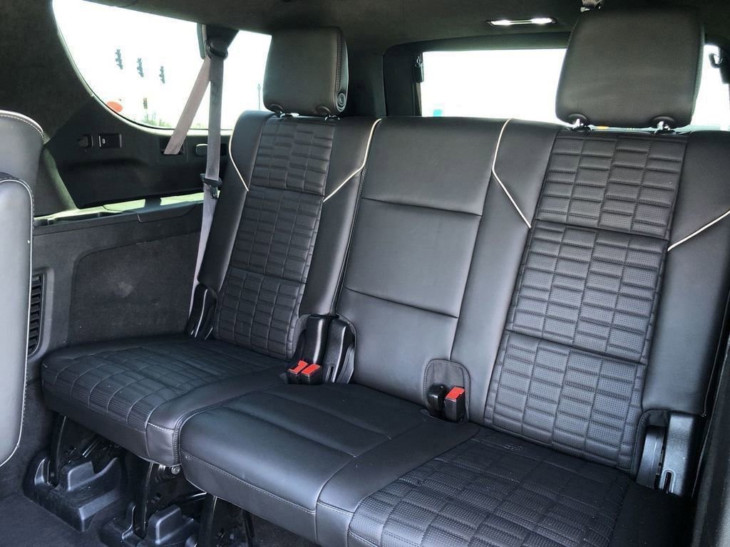 Used 2023 Cadillac Escalade ESV Sport Platinum AWD/4WD image 20