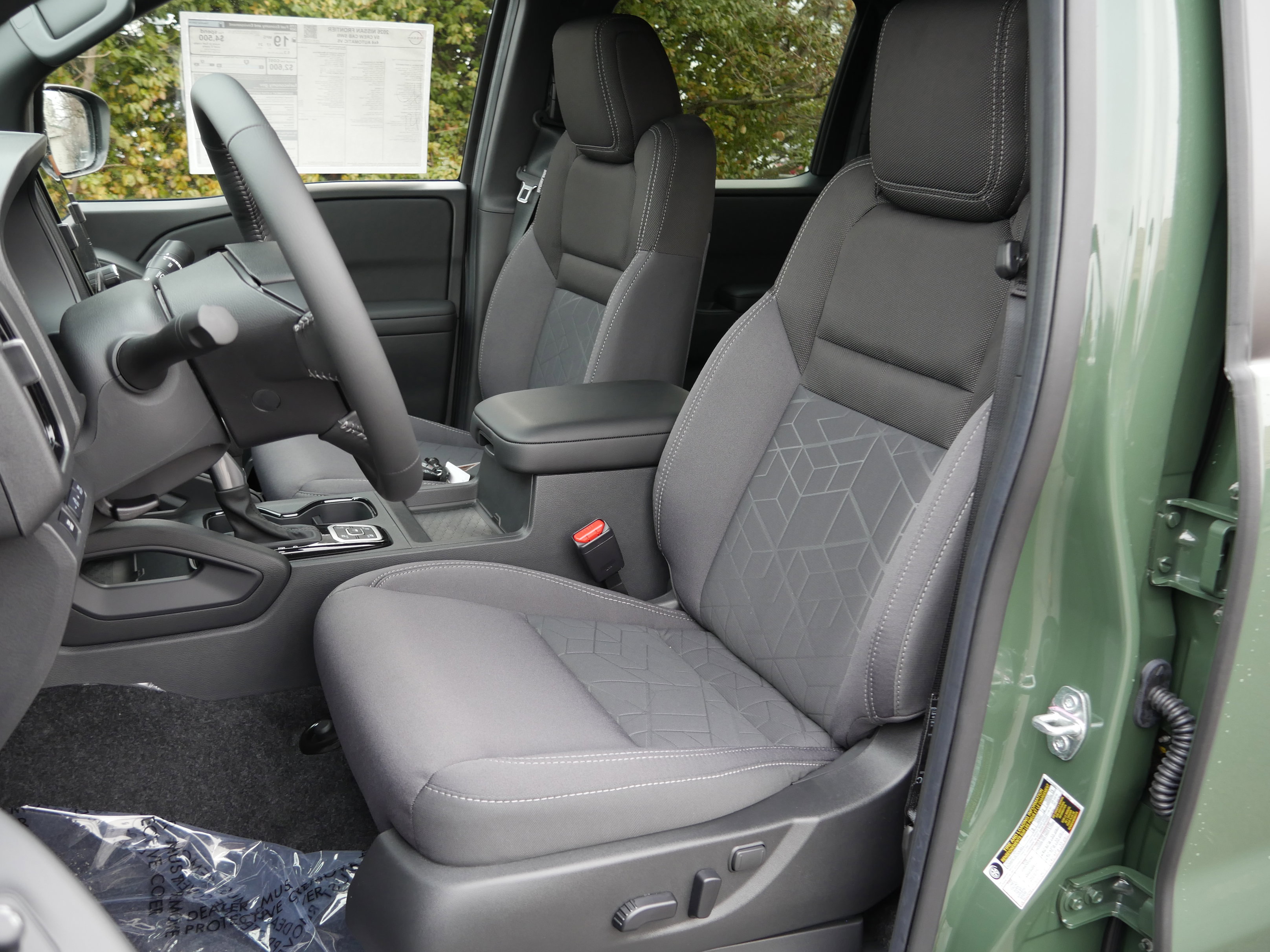 New 2026 Nissan Frontier SV AWD/4WD image 31