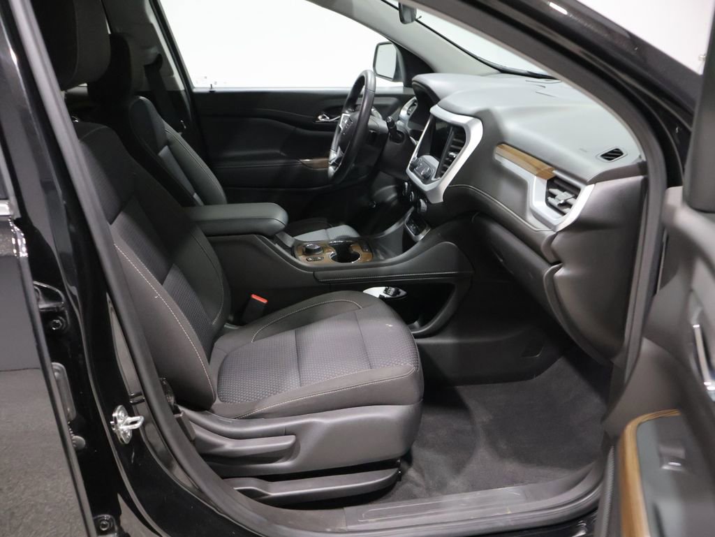 Used 2023 GMC Acadia SLE w/ LPO, Cargo Package image 22