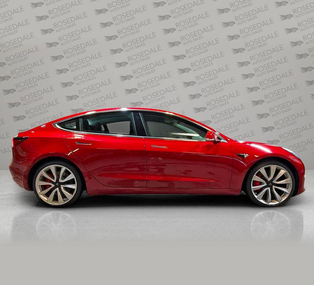 Used 2018 Tesla Model 3 Long Range image 9