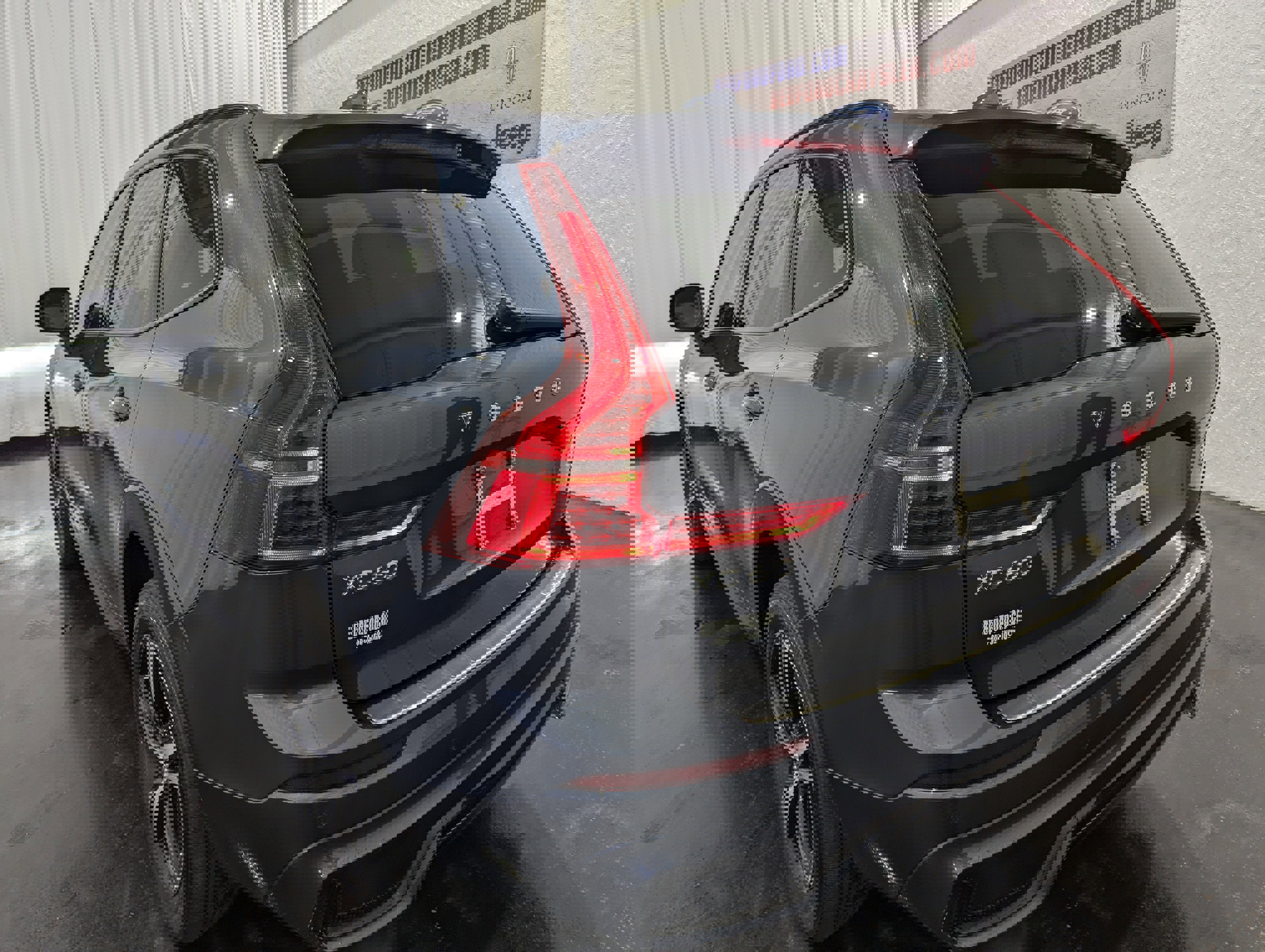 Used 2022 Volvo XC60 T8 R-Design w/ Climate Package image 9