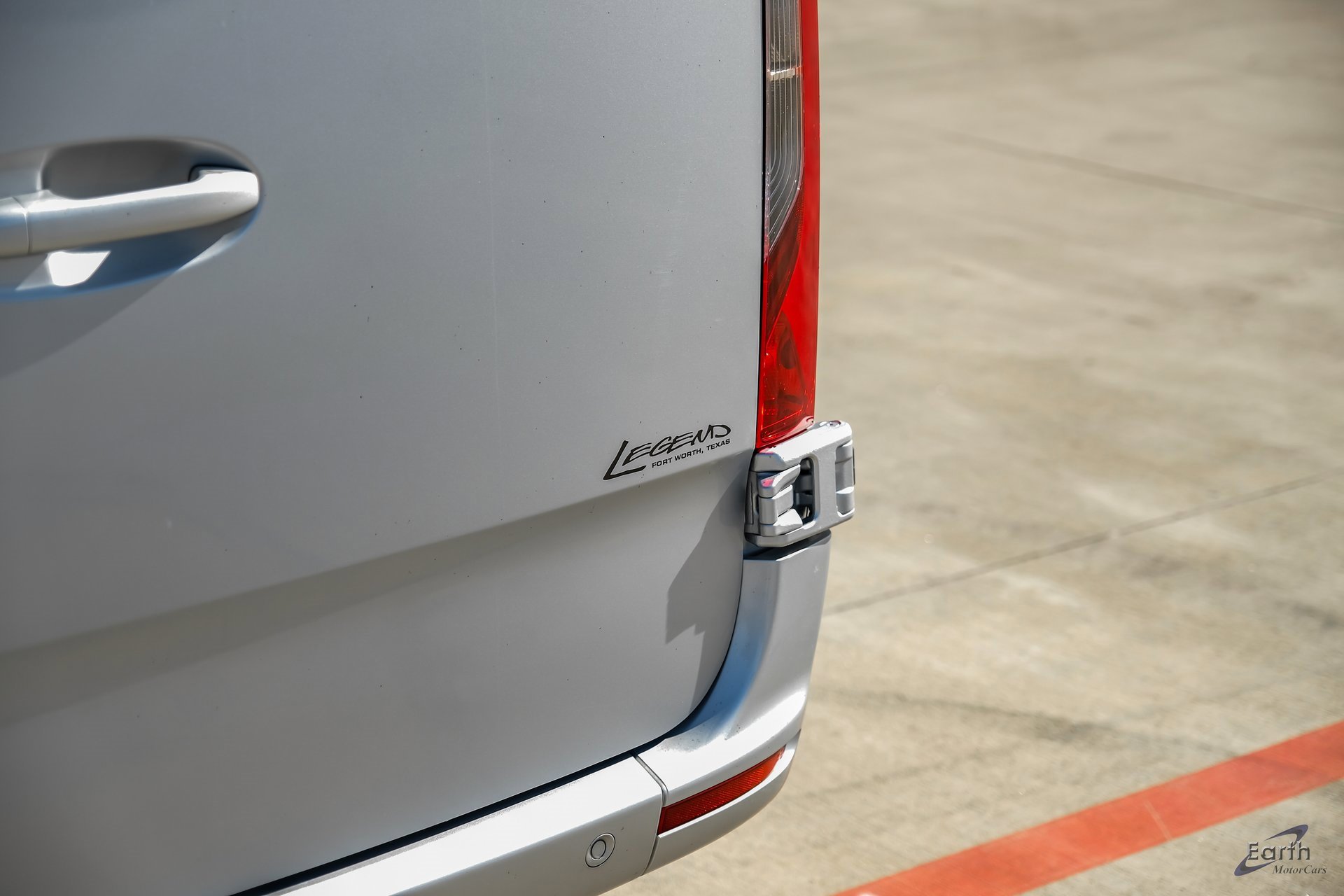 Used 2023 Mercedes-Benz Sprinter 3500 w/ Parking Package image 31