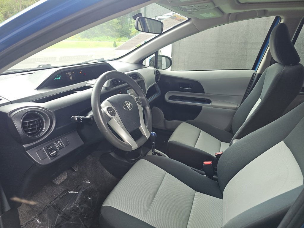 Used 2012 Toyota Prius C Three FWD image 30