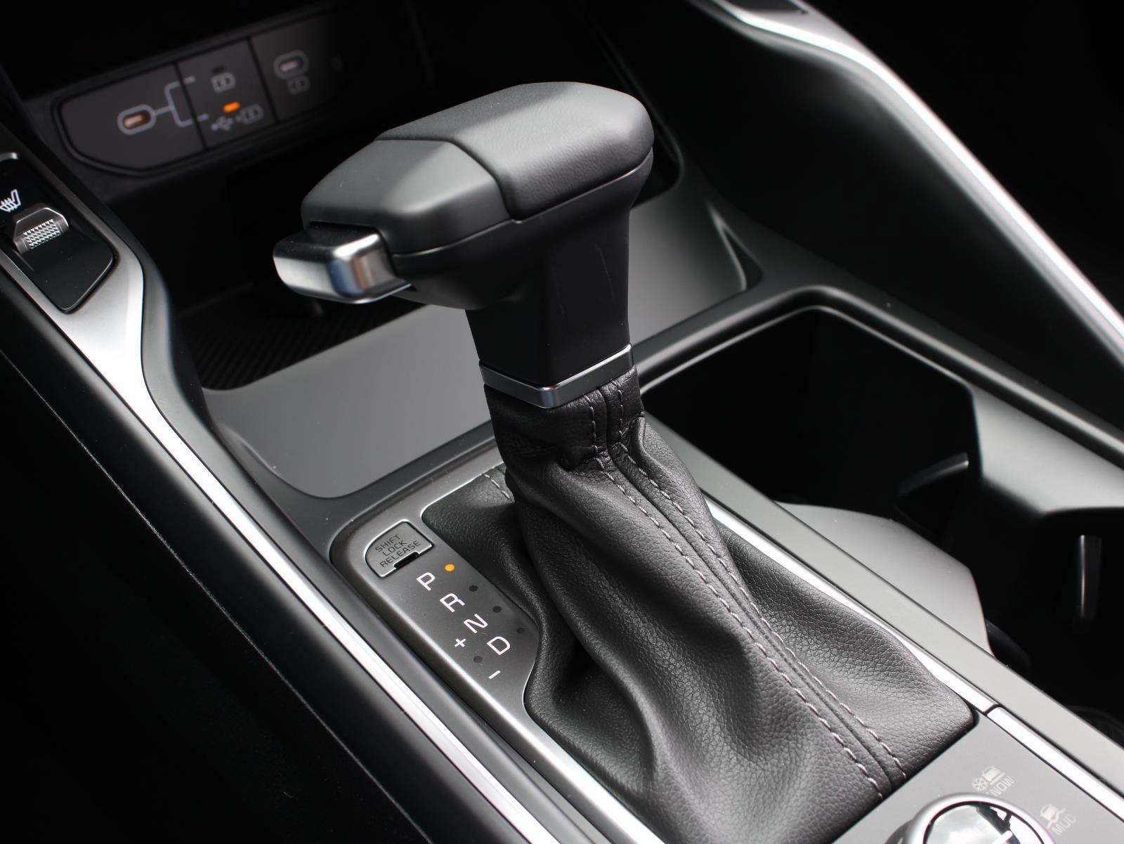 New 2026 Kia Sorento S w/ S Panoramic Sunroof Package image 24