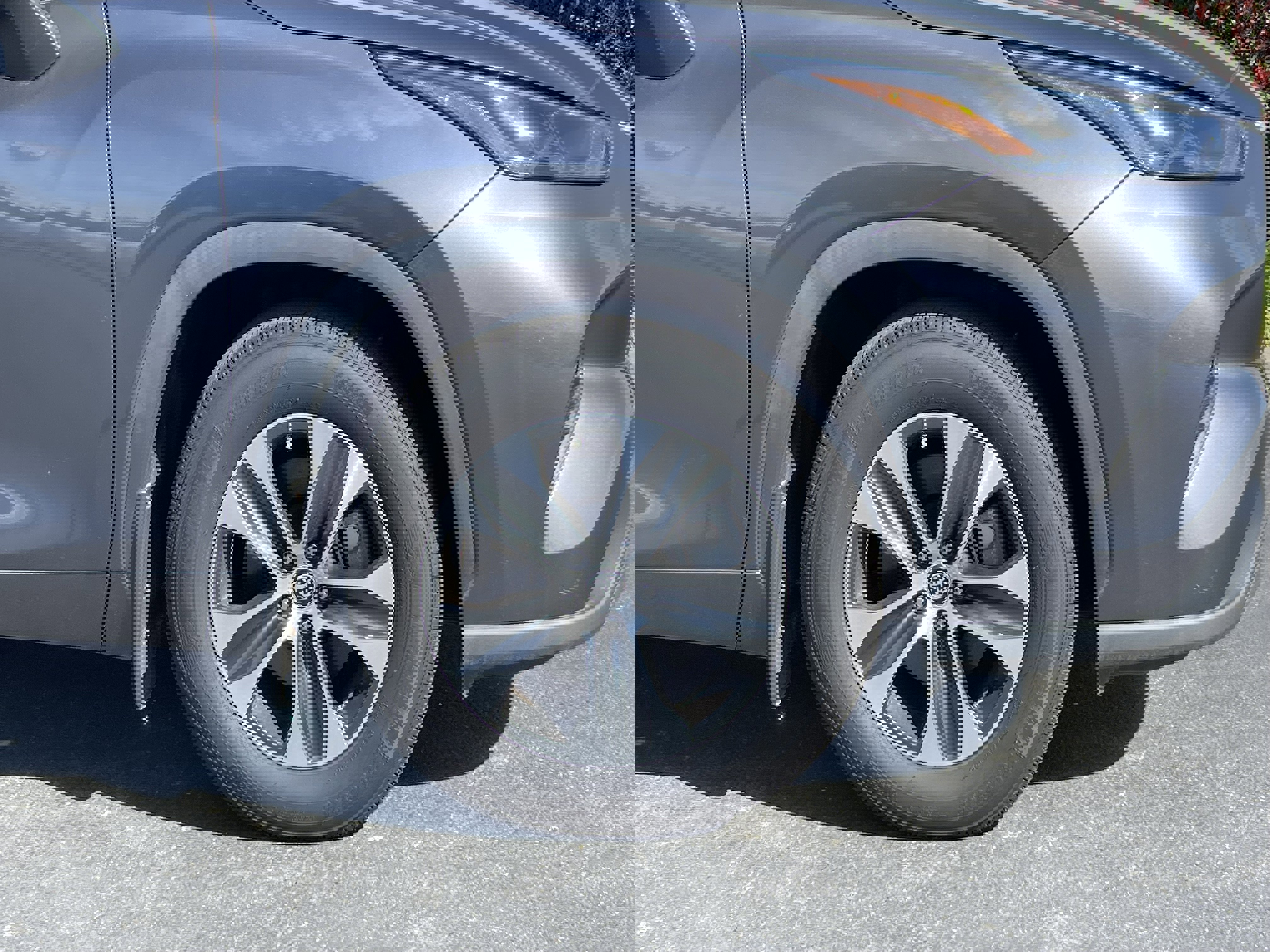 Used 2023 Toyota Highlander XLE image 7