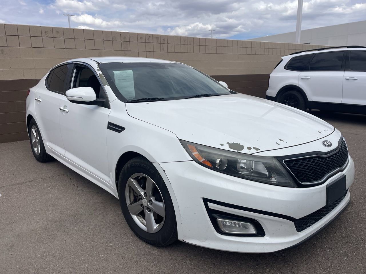 Used 2015 Kia Optima LX image 2