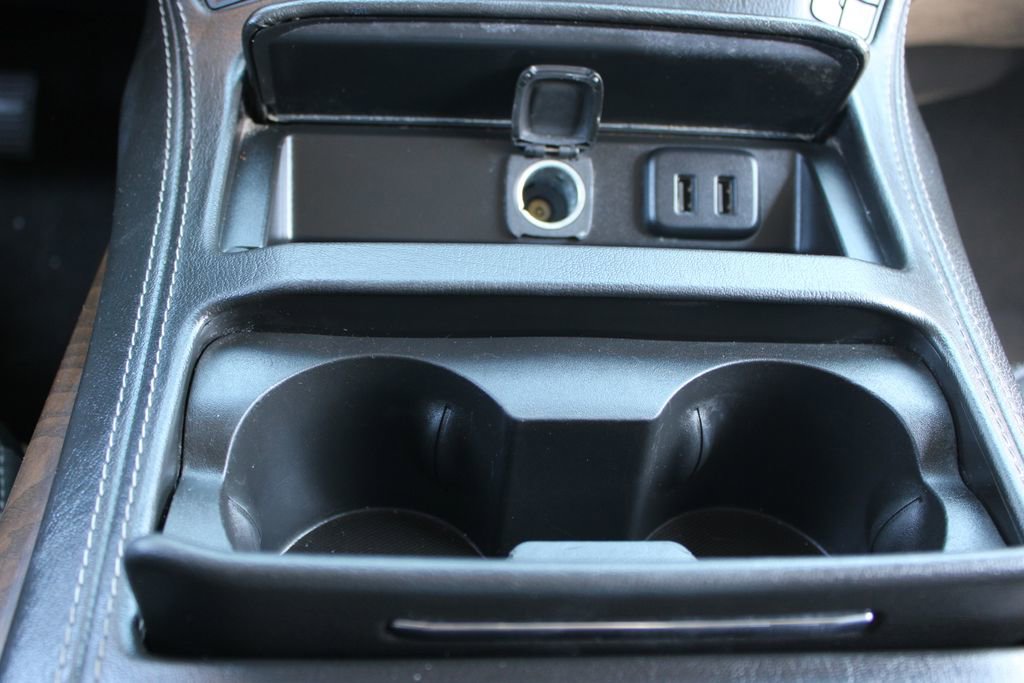 Used 2020 GMC Yukon XL Denali RWD image 49