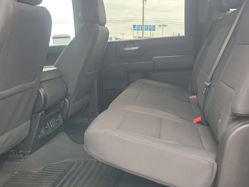 Used 2025 Chevrolet Silverado 2500 Custom w/ Custom Value Package AWD/4WD image 13