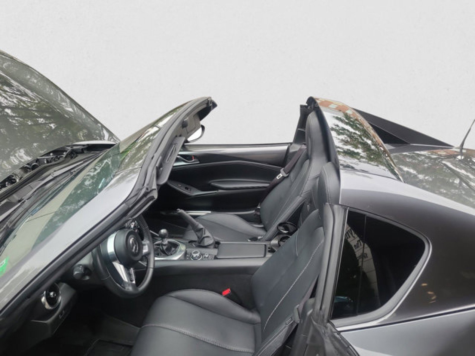 Used 2022 MAZDA MX-5 Miata RF Grand Touring image 13