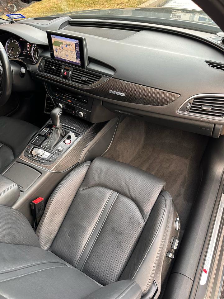 Used 2016 Audi S6 Prestige w/ Prestige Package image 43