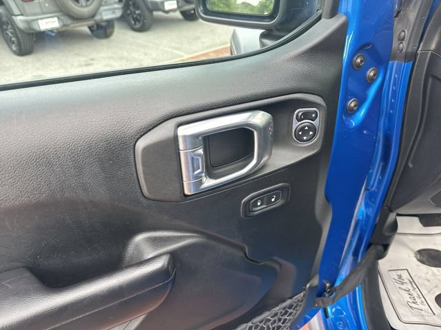 Used 2021 Jeep Gladiator Mojave w/ LED Lighting Group AWD/4WD image 13