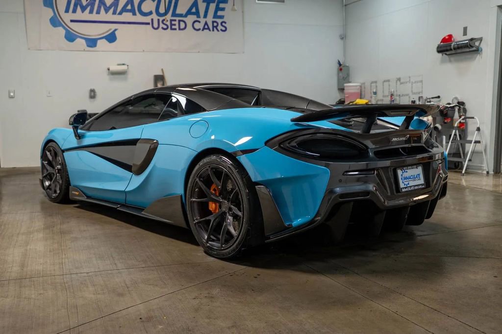 Used 2020 McLaren 600LT Spider RWD image 5