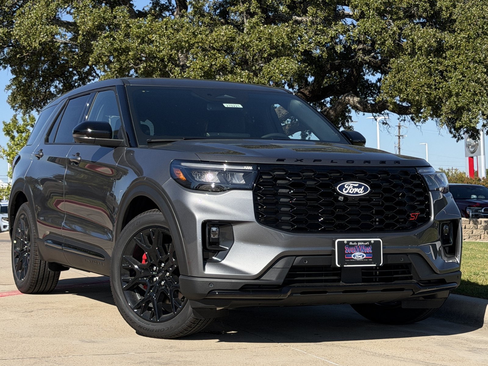 New 2027 Ford Explorer ST w/ Sun And Sound Package AWD/4WD image 2